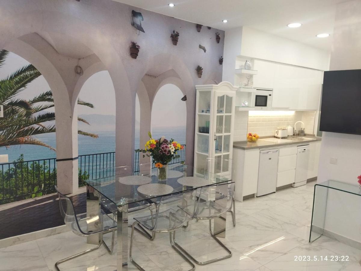 Blue Horizon Luxury Apartment 네르하 외부 사진