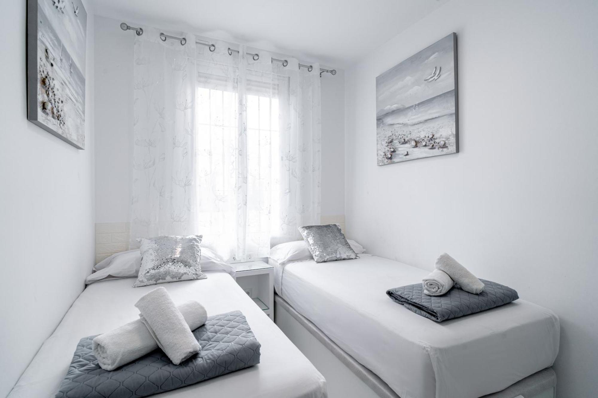 Blue Horizon Luxury Apartment 네르하 외부 사진