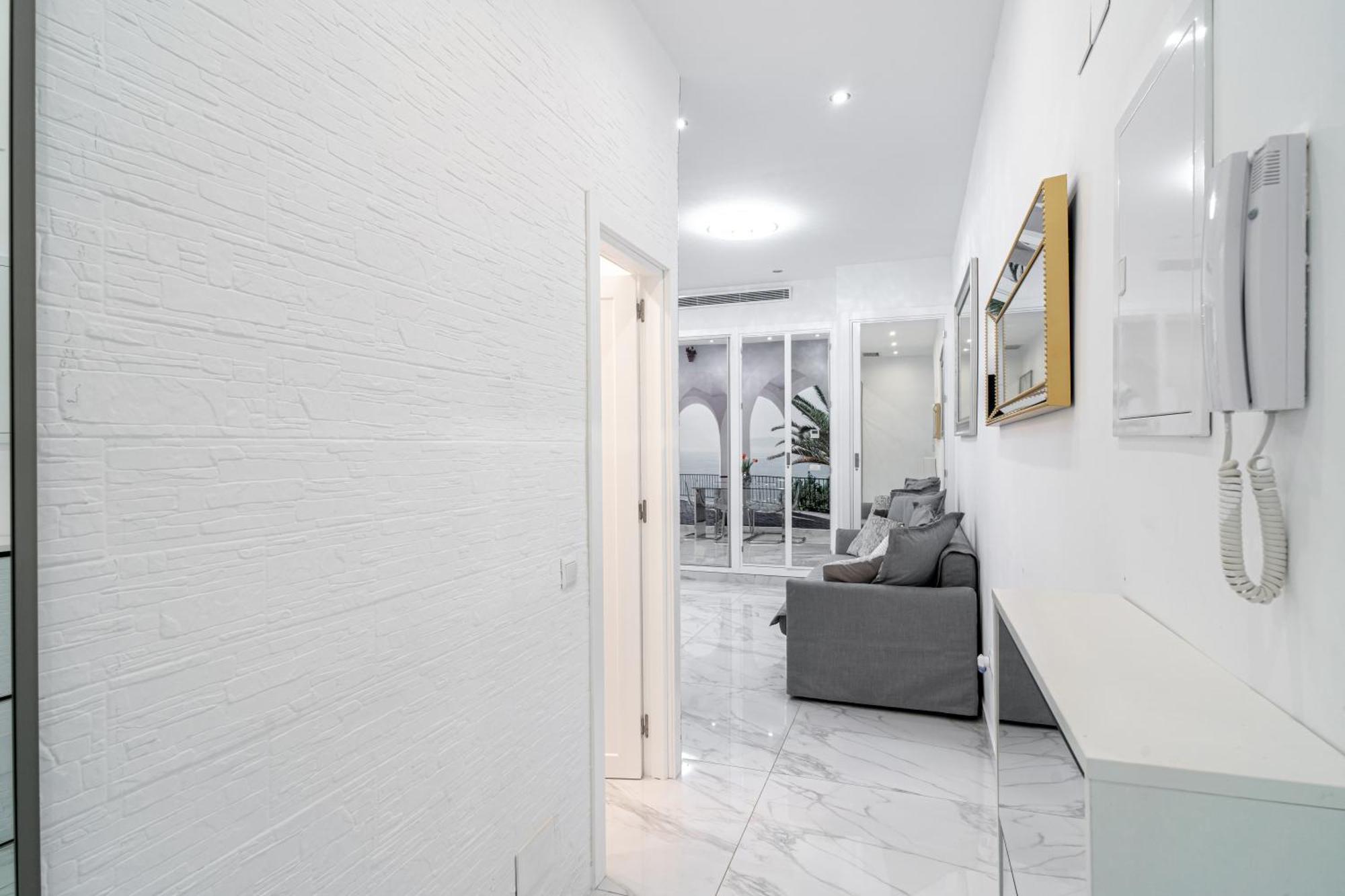 Blue Horizon Luxury Apartment 네르하 외부 사진