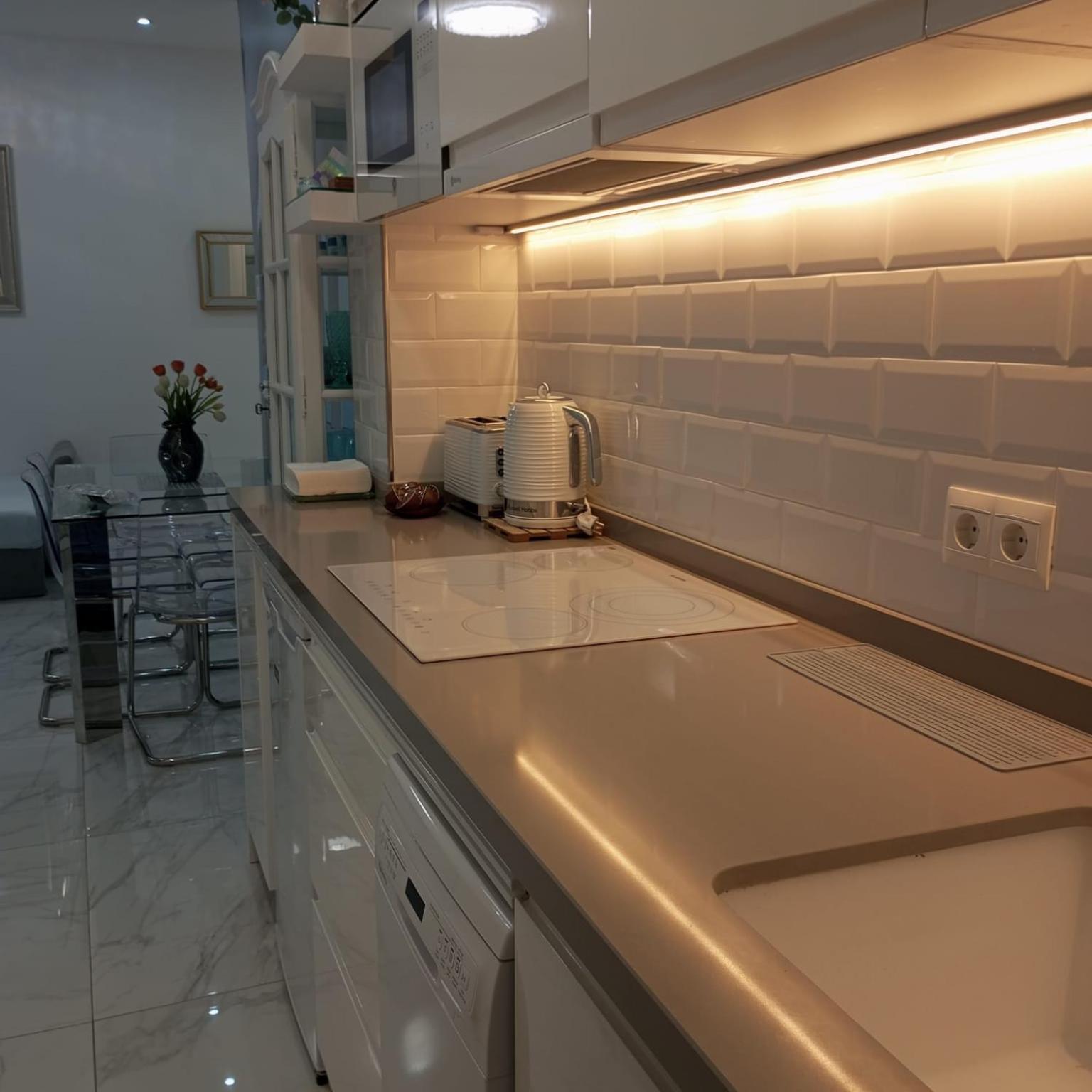 Blue Horizon Luxury Apartment 네르하 객실 사진